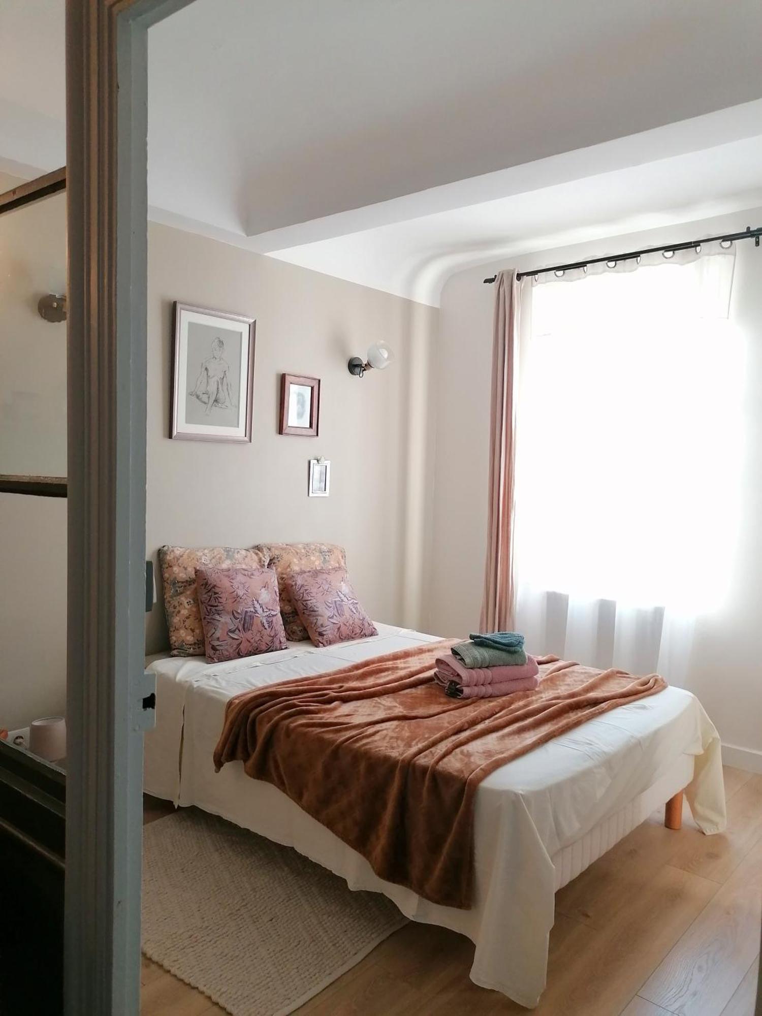 Charmante Suite Independante En Maison De Village โลริออล-ซูร์-โดรม ภายนอก รูปภาพ