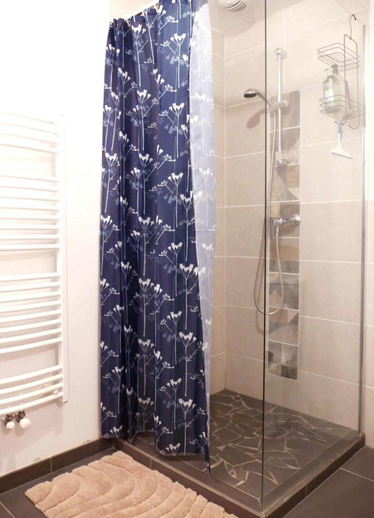Charmante Suite Independante En Maison De Village โลริออล-ซูร์-โดรม ภายนอก รูปภาพ